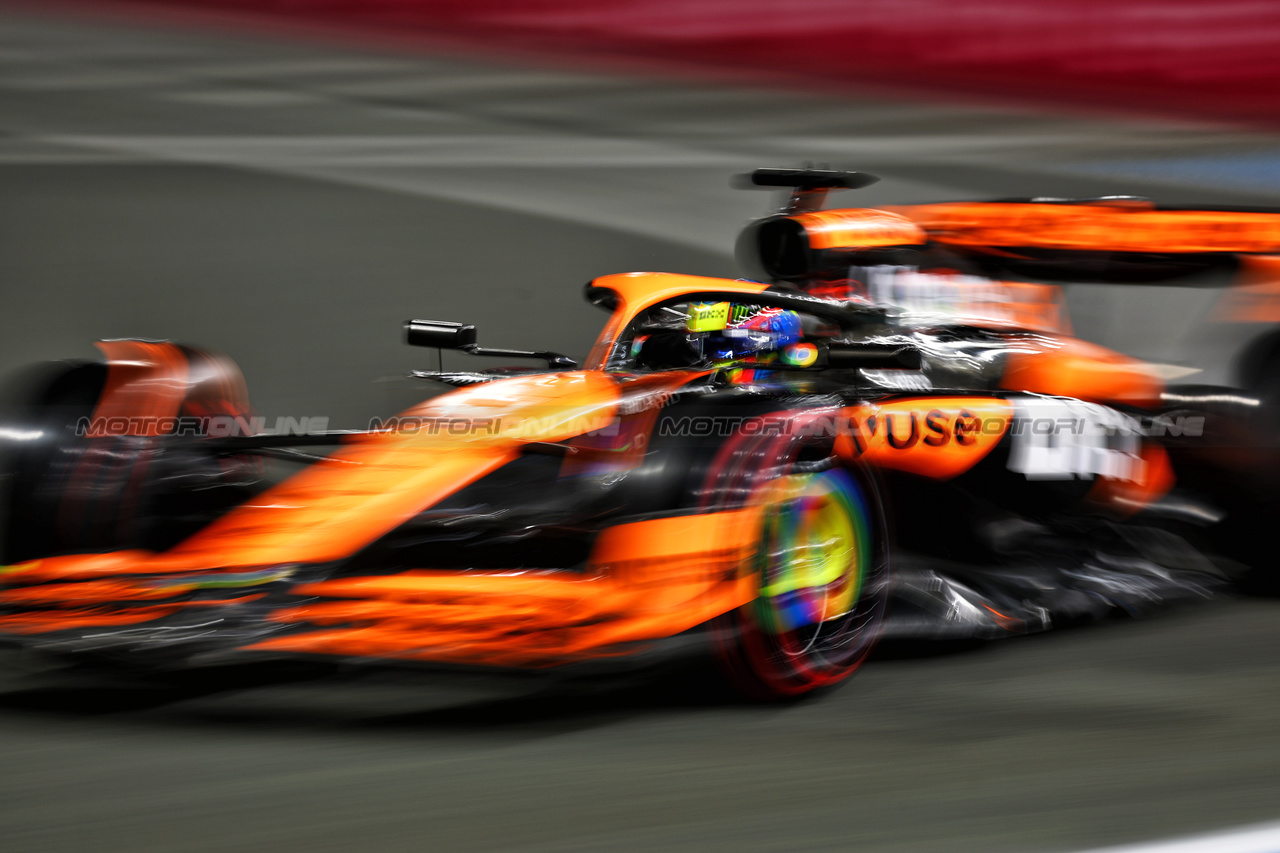 GP ARABIA SAUDITA, Oscar Piastri (AUS) McLaren MCL38.

08.03.2024. Formula 1 World Championship, Rd 2, Saudi Arabian Grand Prix, Jeddah, Saudi Arabia, Qualifiche Day.

 - www.xpbimages.com, EMail: requests@xpbimages.com © Copyright: Coates / XPB Images