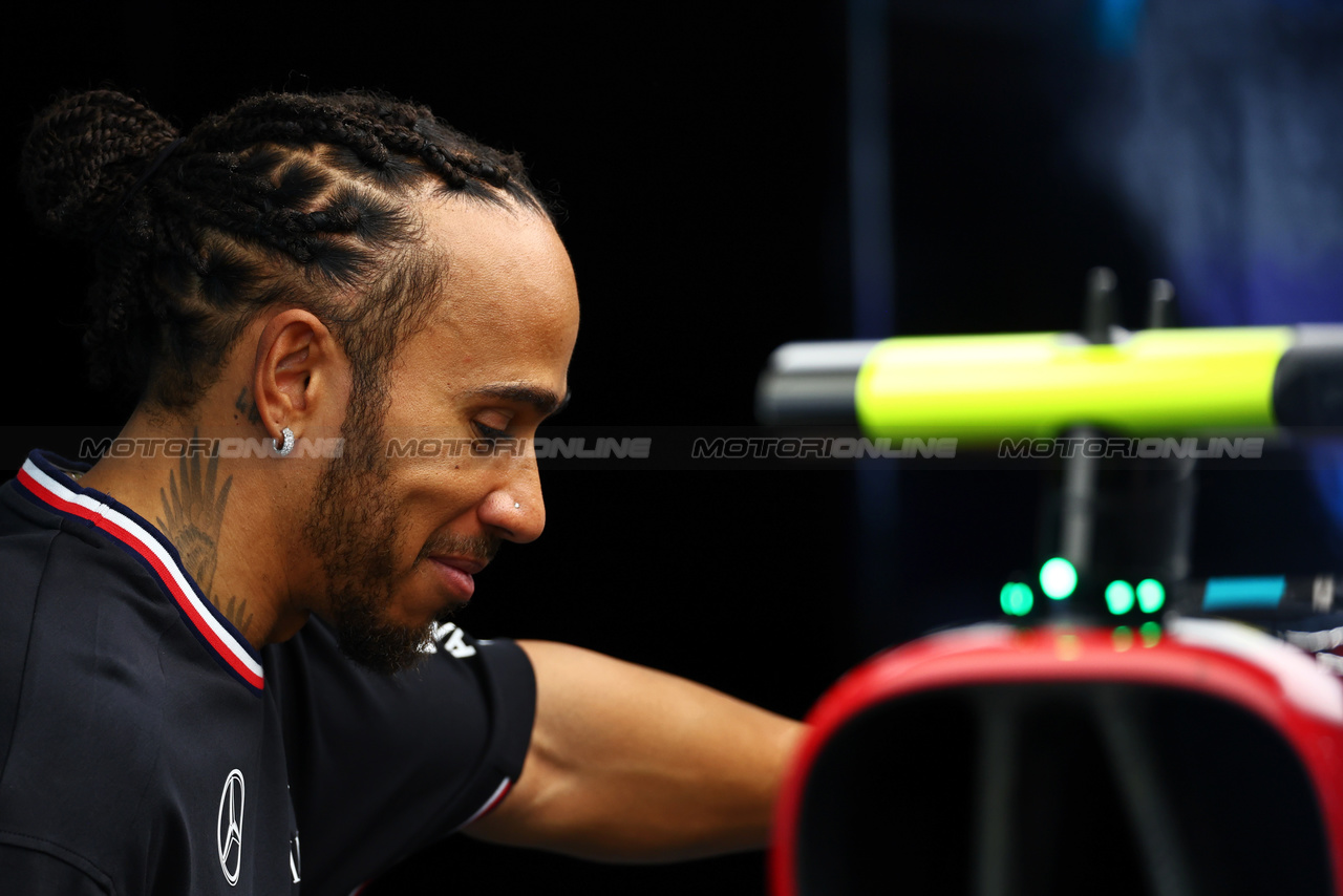 GP ARABIA SAUDITA, Lewis Hamilton (GBR) Mercedes AMG F1.

08.03.2024. Formula 1 World Championship, Rd 2, Saudi Arabian Grand Prix, Jeddah, Saudi Arabia, Qualifiche Day.

 - www.xpbimages.com, EMail: requests@xpbimages.com © Copyright: Coates / XPB Images