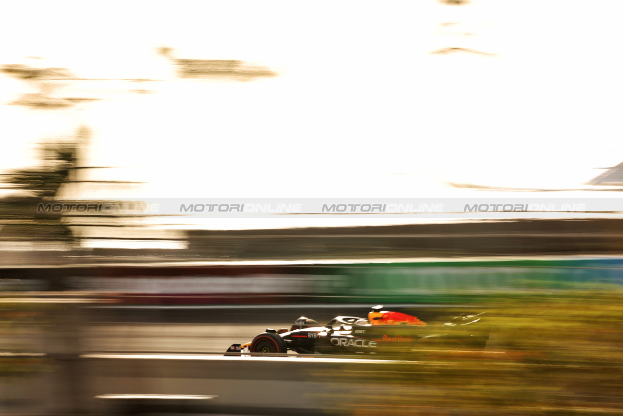 GP ARABIA SAUDITA, Max Verstappen (NLD) Red Bull Racing RB20.

08.03.2024. Formula 1 World Championship, Rd 2, Saudi Arabian Grand Prix, Jeddah, Saudi Arabia, Qualifiche Day.

- www.xpbimages.com, EMail: requests@xpbimages.com © Copyright: Bearne / XPB Images