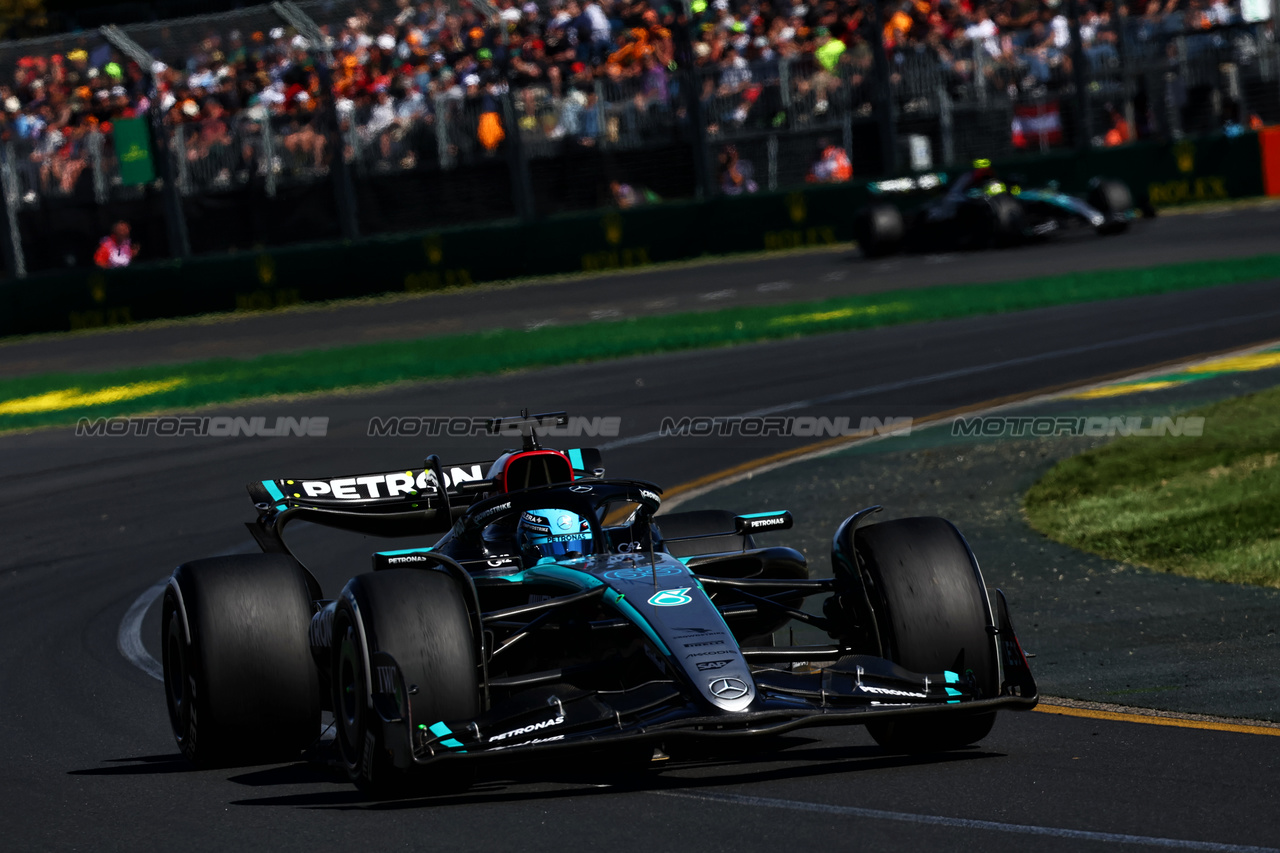 GP AUSTRALIA, George Russell (GBR) Mercedes AMG F1 W15.

24.03.2024. Formula 1 World Championship, Rd 3, Australian Grand Prix, Albert Park, Melbourne, Australia, Gara Day.

- www.xpbimages.com, EMail: requests@xpbimages.com © Copyright: Batchelor / XPB Images