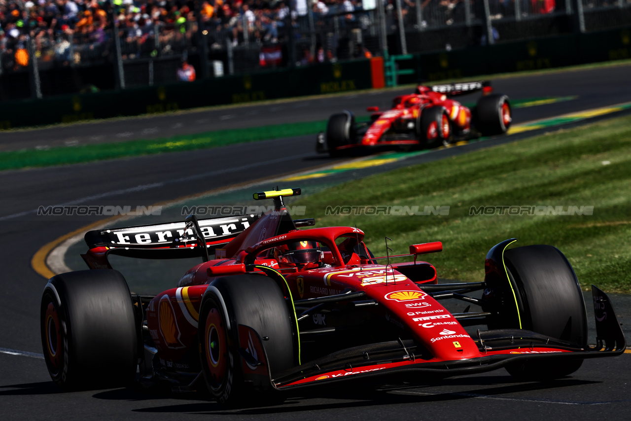 GP AUSTRALIA, Carlos Sainz Jr (ESP) Ferrari SF-24.

24.03.2024. Formula 1 World Championship, Rd 3, Australian Grand Prix, Albert Park, Melbourne, Australia, Gara Day.

- www.xpbimages.com, EMail: requests@xpbimages.com © Copyright: Batchelor / XPB Images