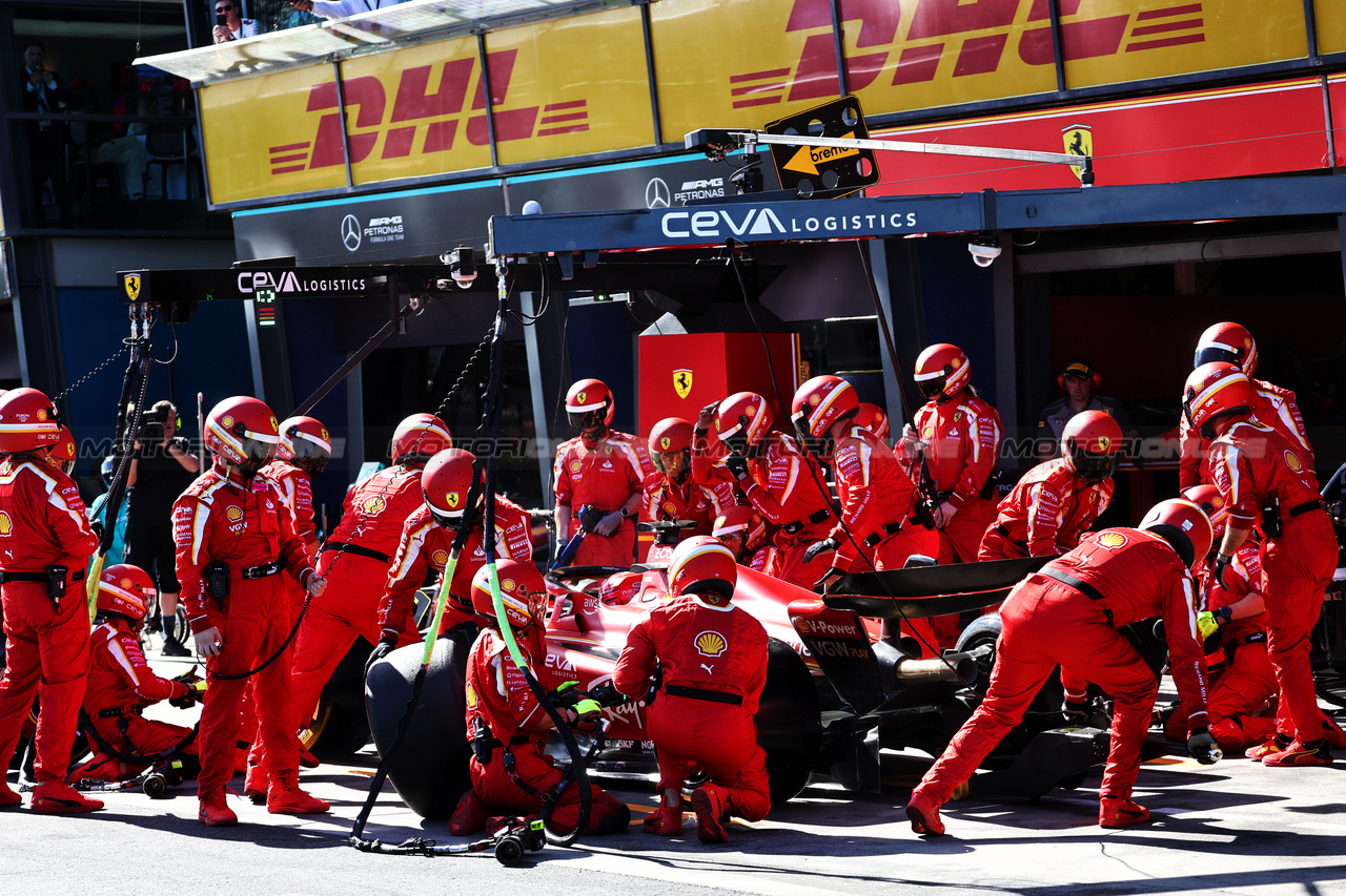 GP AUSTRALIA, Charles Leclerc (MON) Ferrari SF-24 makes a pit stop.

24.03.2024. Formula 1 World Championship, Rd 3, Australian Grand Prix, Albert Park, Melbourne, Australia, Gara Day.

- www.xpbimages.com, EMail: requests@xpbimages.com © Copyright: Batchelor / XPB Images