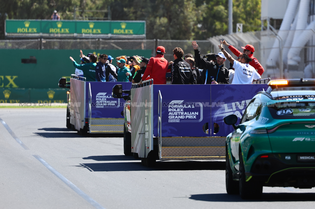 GP AUSTRALIA, Drivers parade
24.03.2024. Formula 1 World Championship, Rd 3, Australian Grand Prix, Albert Park, Melbourne, Australia, Gara Day.
- www.xpbimages.com, EMail: requests@xpbimages.com © Copyright: Charniaux / XPB Images