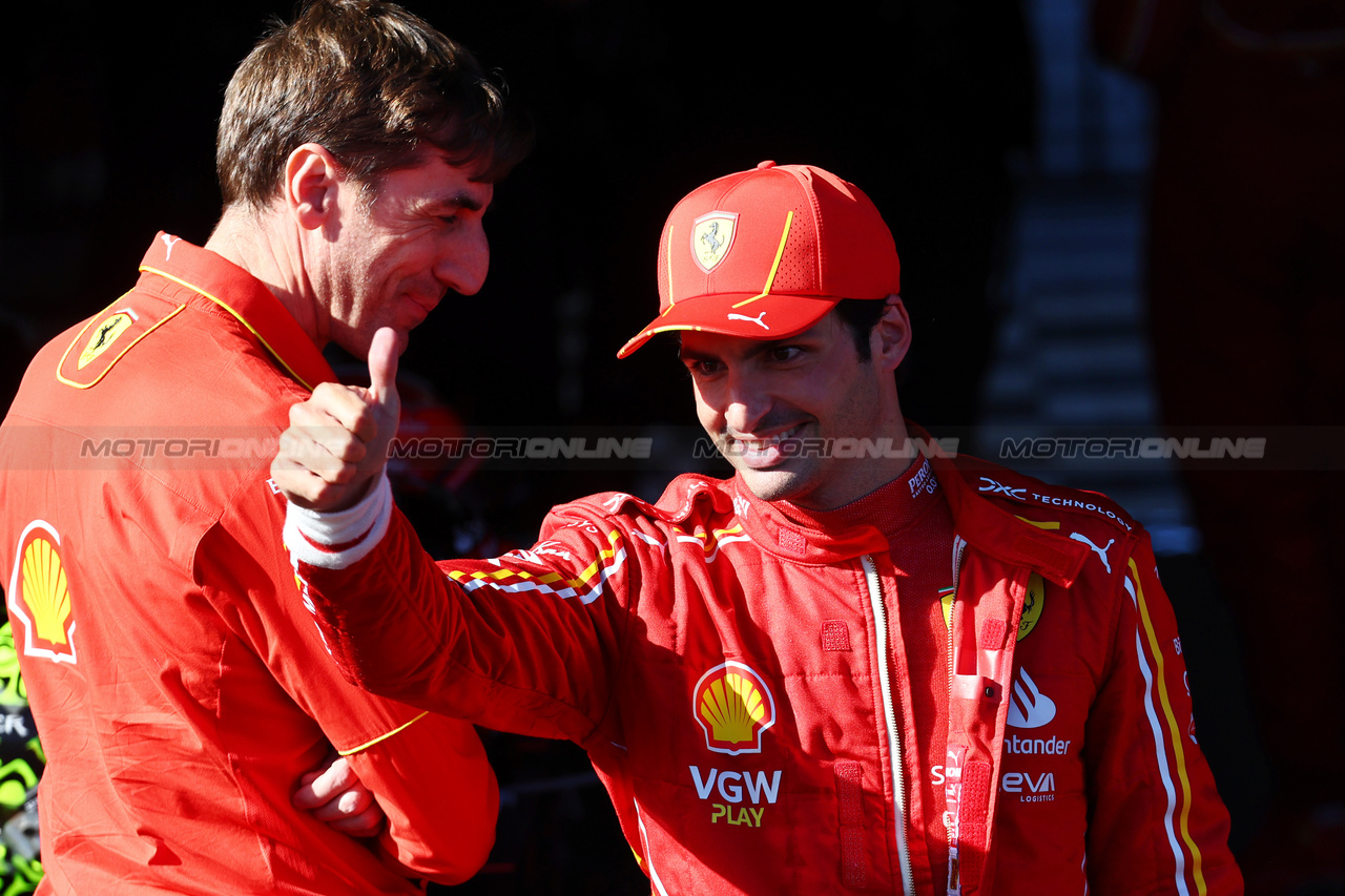 GP AUSTRALIA, Gara winner Carlos Sainz Jr (ESP) Ferrari celebrates in parc ferme.

24.03.2024. Formula 1 World Championship, Rd 3, Australian Grand Prix, Albert Park, Melbourne, Australia, Gara Day.

- www.xpbimages.com, EMail: requests@xpbimages.com © Copyright: Batchelor / XPB Images