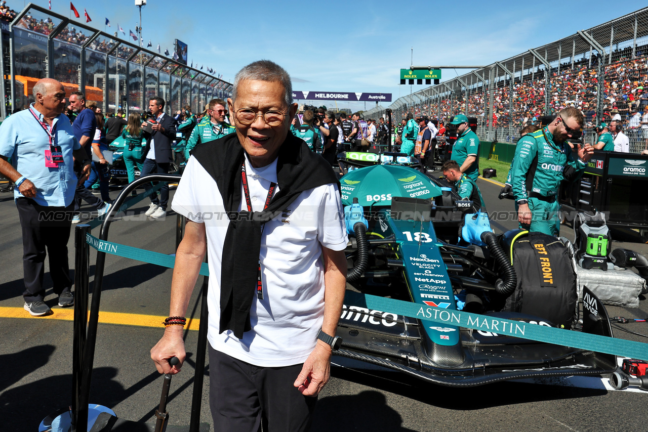 GP AUSTRALIA, Colin Syn (SIN) Singapore GP Promotor on the grid.

24.03.2024. Formula 1 World Championship, Rd 3, Australian Grand Prix, Albert Park, Melbourne, Australia, Gara Day.

- www.xpbimages.com, EMail: requests@xpbimages.com © Copyright: Moy / XPB Images