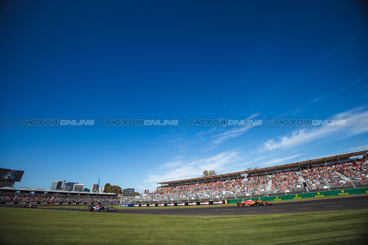 GP AUSTRALIA, Carlos Sainz Jr (ESP) Ferrari SF-24.

24.03.2024. Formula 1 World Championship, Rd 3, Australian Grand Prix, Albert Park, Melbourne, Australia, Gara Day.

- www.xpbimages.com, EMail: requests@xpbimages.com © Copyright: Bearne / XPB Images