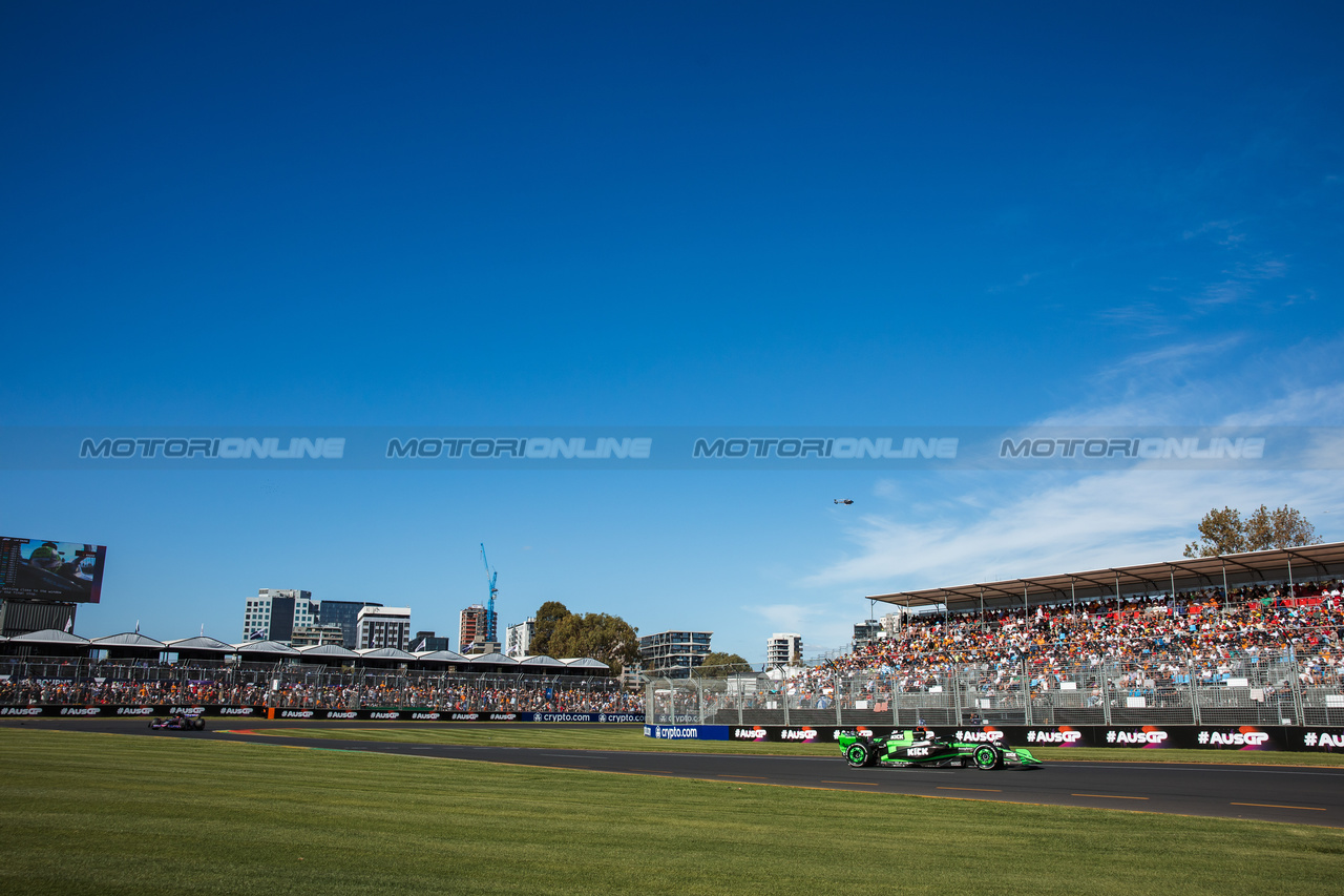 GP AUSTRALIA, Valtteri Bottas (FIN) Sauber C44.

24.03.2024. Formula 1 World Championship, Rd 3, Australian Grand Prix, Albert Park, Melbourne, Australia, Gara Day.

- www.xpbimages.com, EMail: requests@xpbimages.com © Copyright: Bearne / XPB Images