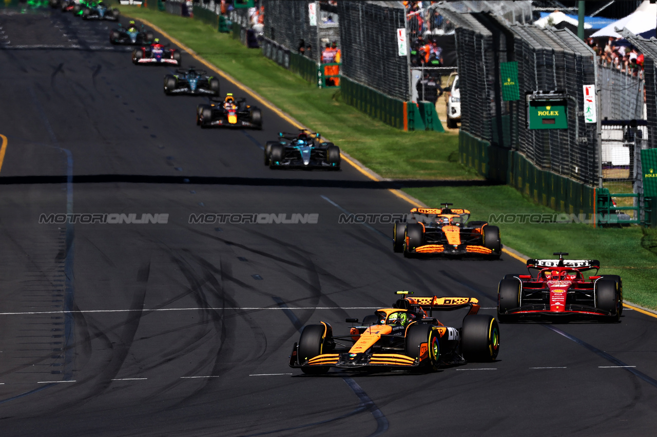 GP AUSTRALIA, Lando Norris (GBR) McLaren MCL38.

24.03.2024. Formula 1 World Championship, Rd 3, Australian Grand Prix, Albert Park, Melbourne, Australia, Gara Day.

 - www.xpbimages.com, EMail: requests@xpbimages.com © Copyright: Coates / XPB Images