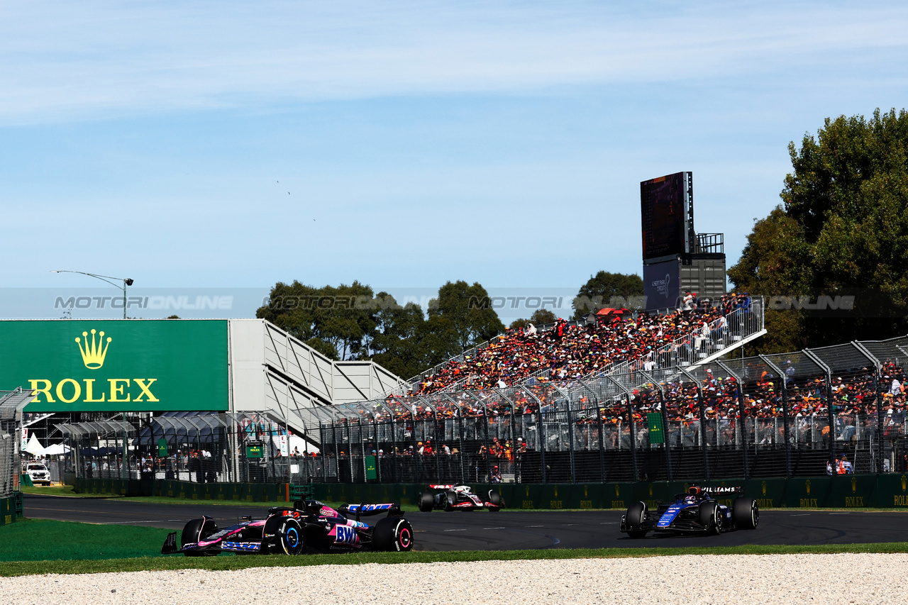 GP AUSTRALIA, Esteban Ocon (FRA) Alpine F1 Team A524.

24.03.2024. Formula 1 World Championship, Rd 3, Australian Grand Prix, Albert Park, Melbourne, Australia, Gara Day.

 - www.xpbimages.com, EMail: requests@xpbimages.com © Copyright: Coates / XPB Images