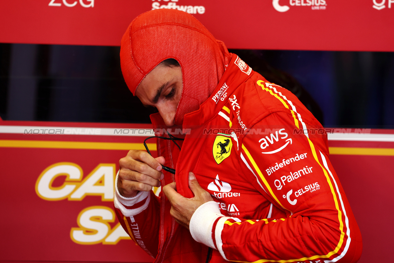 GP AUSTRALIA, Carlos Sainz Jr (ESP) Ferrari.

24.03.2024. Formula 1 World Championship, Rd 3, Australian Grand Prix, Albert Park, Melbourne, Australia, Gara Day.

 - www.xpbimages.com, EMail: requests@xpbimages.com © Copyright: Coates / XPB Images