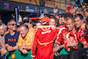 GP AUSTRALIA, Gara winner Carlos Sainz Jr (ESP) Ferrari celebrates with Domenica Rebecca Donaldson (GBR) in parc ferme.
24.03.2024. Formula 1 World Championship, Rd 3, Australian Grand Prix, Albert Park, Melbourne, Australia, Gara Day.
- www.xpbimages.com, EMail: requests@xpbimages.com © Copyright: Bearne / XPB Images