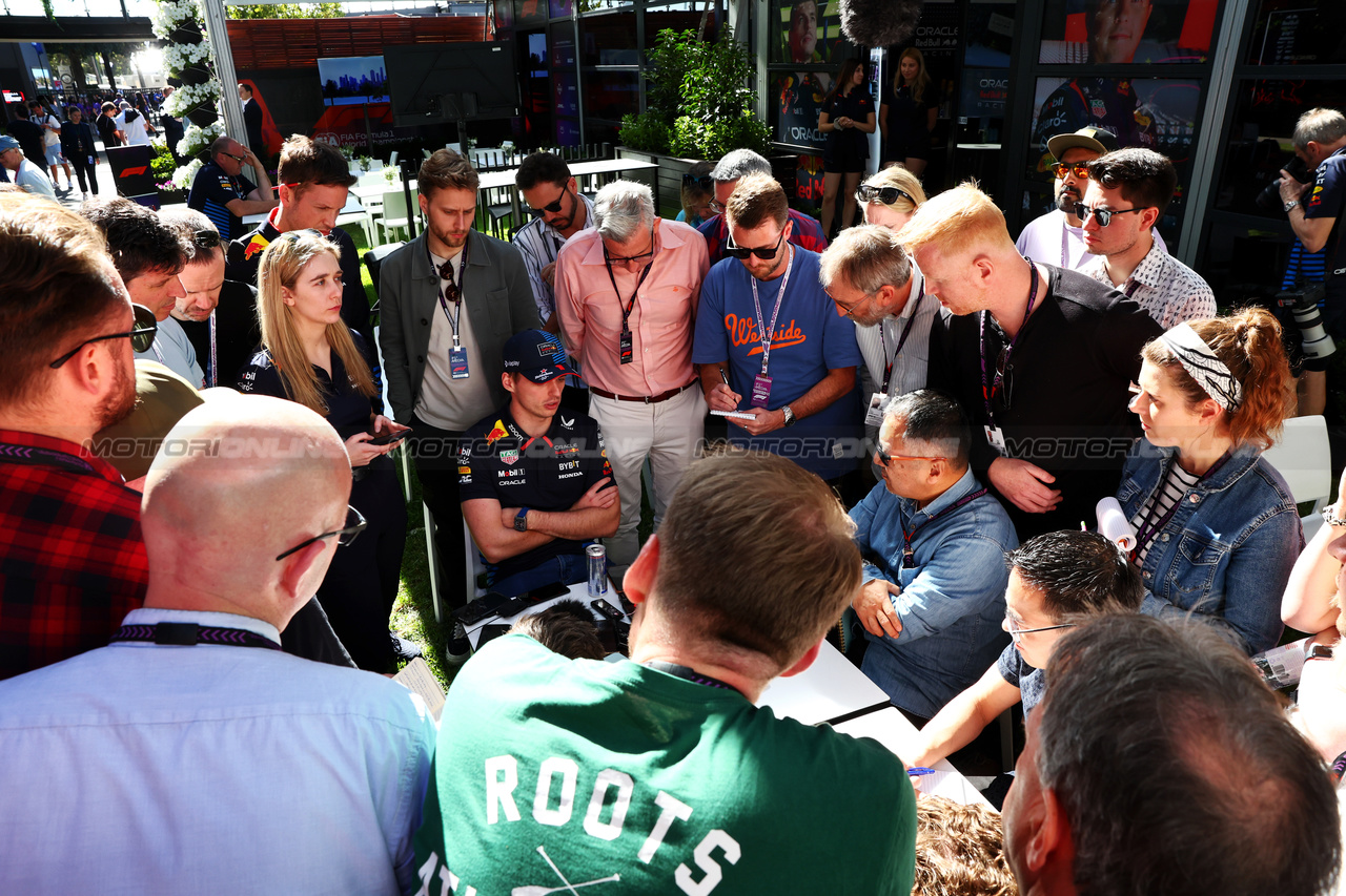 GP AUSTRALIA, Max Verstappen (NLD) Red Bull Racing with the media.

21.03.2024. Formula 1 World Championship, Rd 3, Australian Grand Prix, Albert Park, Melbourne, Australia, Preparation Day.

- www.xpbimages.com, EMail: requests@xpbimages.com © Copyright: Batchelor / XPB Images