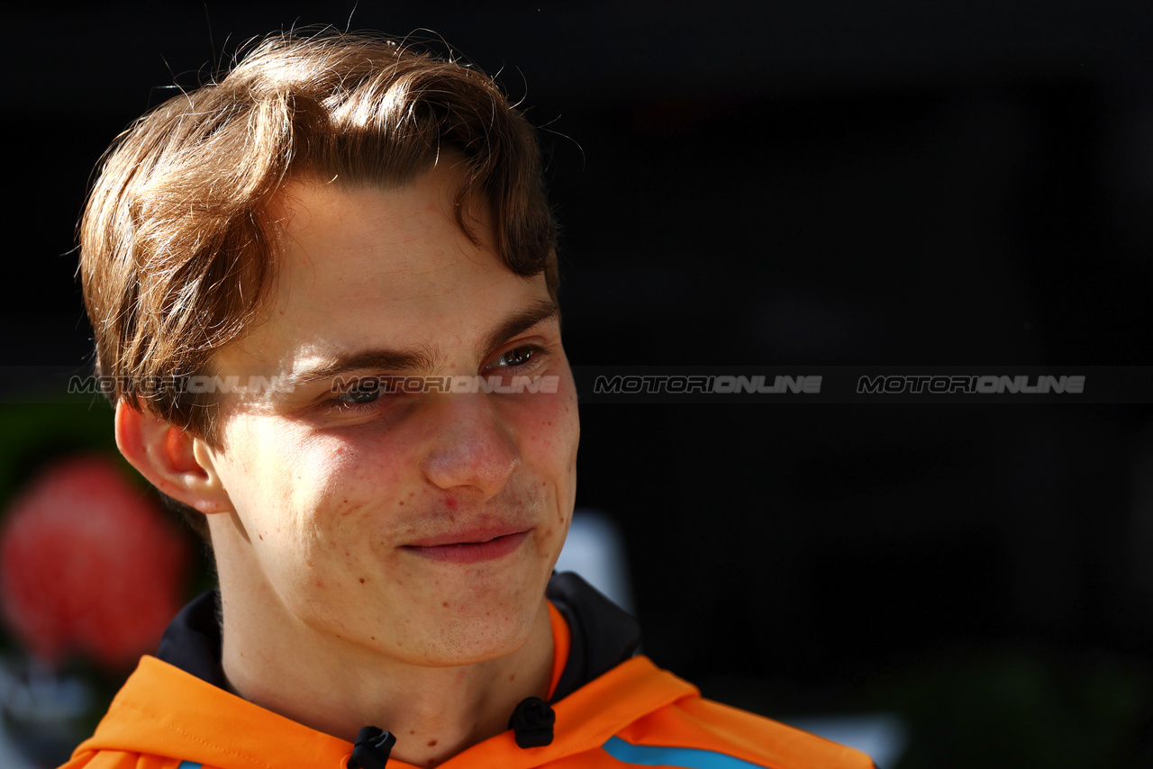 GP AUSTRALIA, Oscar Piastri (AUS) McLaren.

21.03.2024. Formula 1 World Championship, Rd 3, Australian Grand Prix, Albert Park, Melbourne, Australia, Preparation Day.

- www.xpbimages.com, EMail: requests@xpbimages.com © Copyright: Batchelor / XPB Images