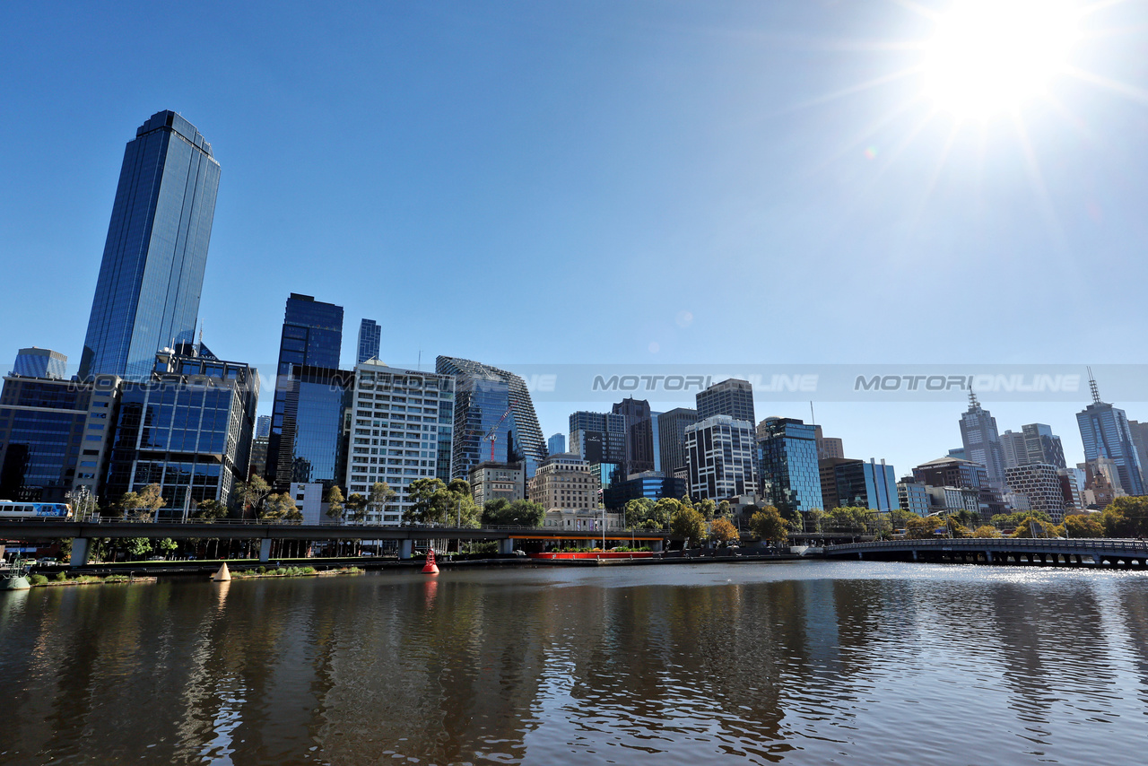 GP AUSTRALIA, Melbourne Atmosphere.

21.03.2024. Formula 1 World Championship, Rd 3, Australian Grand Prix, Albert Park, Melbourne, Australia, Preparation Day.

- www.xpbimages.com, EMail: requests@xpbimages.com © Copyright: Moy / XPB Images
