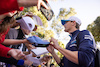 GP AUSTRALIA, Logan Sargeant (USA) Williams Racing with fans.
21.03.2024. Formula 1 World Championship, Rd 3, Australian Grand Prix, Albert Park, Melbourne, Australia, Preparation Day.
- www.xpbimages.com, EMail: requests@xpbimages.com © Copyright: Bearne / XPB Images