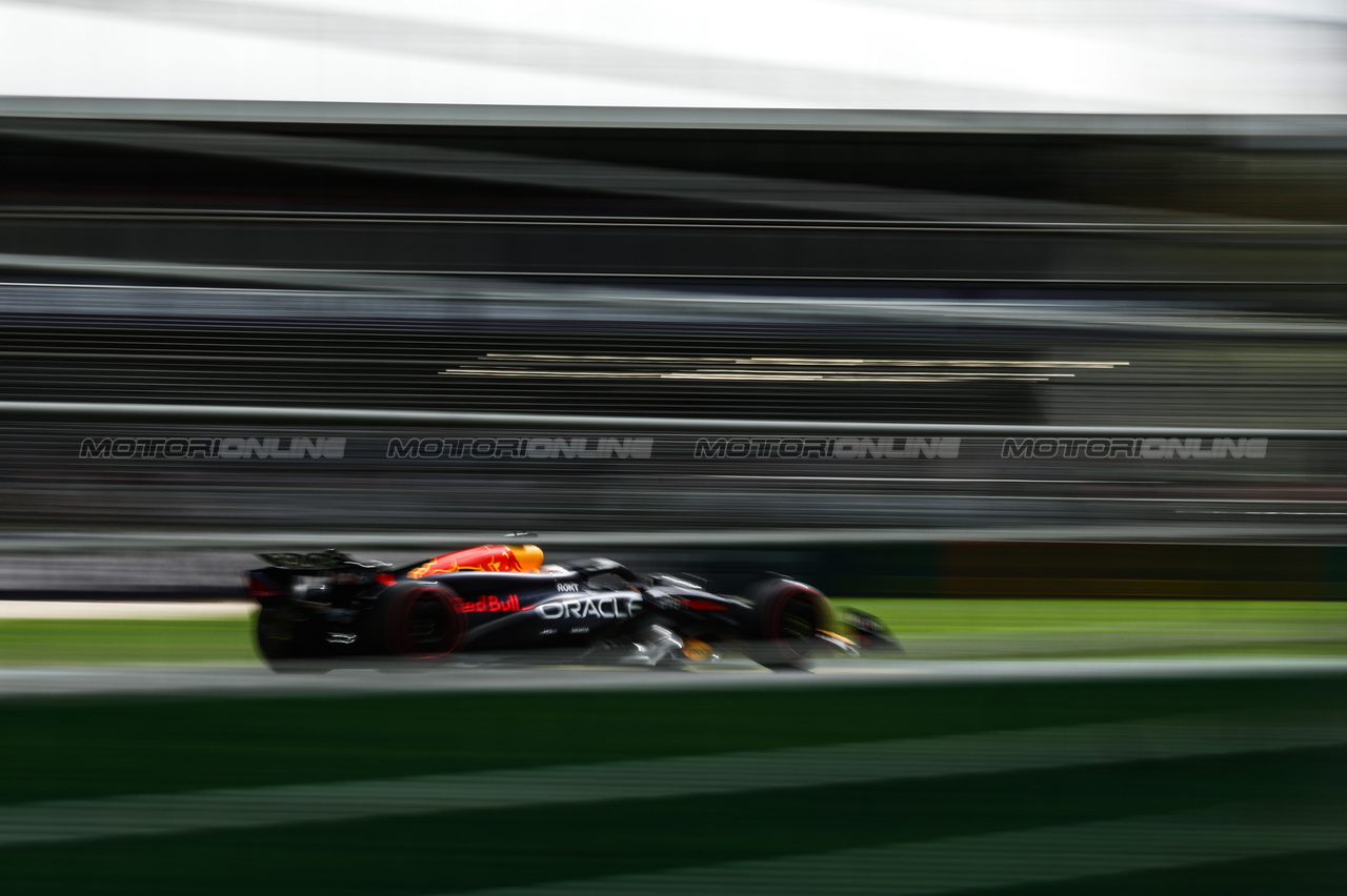GP AUSTRALIA, Max Verstappen (NLD), Red Bull Racing 
23.03.2024. Formula 1 World Championship, Rd 3, Australian Grand Prix, Albert Park, Melbourne, Australia, Qualifiche Day.
- www.xpbimages.com, EMail: requests@xpbimages.com © Copyright: Charniaux / XPB Images