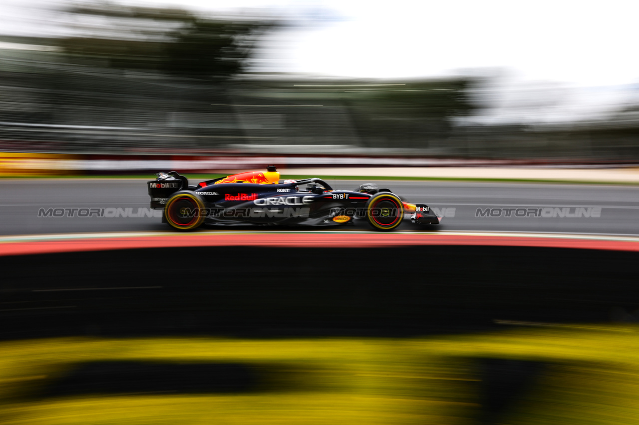 GP AUSTRALIA, Max Verstappen (NLD), Red Bull Racing 
23.03.2024. Formula 1 World Championship, Rd 3, Australian Grand Prix, Albert Park, Melbourne, Australia, Qualifiche Day.
- www.xpbimages.com, EMail: requests@xpbimages.com © Copyright: Charniaux / XPB Images