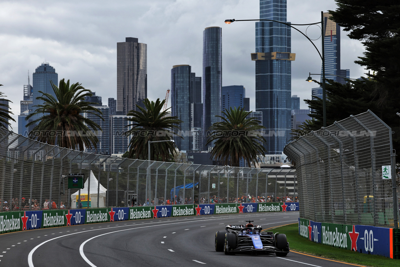 GP AUSTRALIA, Alexander Albon (THA) Williams Racing FW46.

23.03.2024. Formula 1 World Championship, Rd 3, Australian Grand Prix, Albert Park, Melbourne, Australia, Qualifiche Day.

- www.xpbimages.com, EMail: requests@xpbimages.com © Copyright: Moy / XPB Images