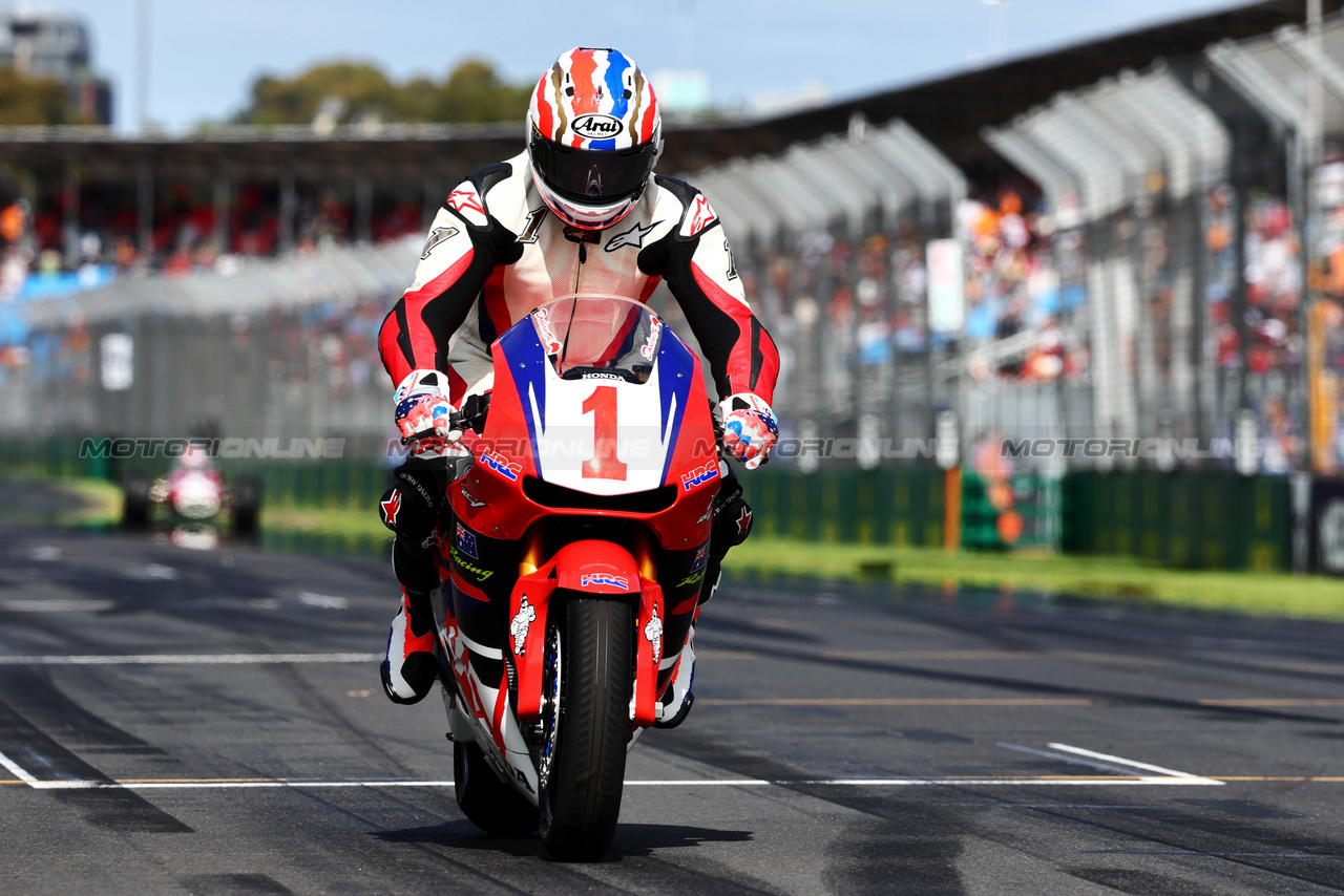GP AUSTRALIA, Mick Doohan (AUS) on a Honda 500cc motorbike.

23.03.2024. Formula 1 World Championship, Rd 3, Australian Grand Prix, Albert Park, Melbourne, Australia, Qualifiche Day.

- www.xpbimages.com, EMail: requests@xpbimages.com © Copyright: Charniaux / XPB Images