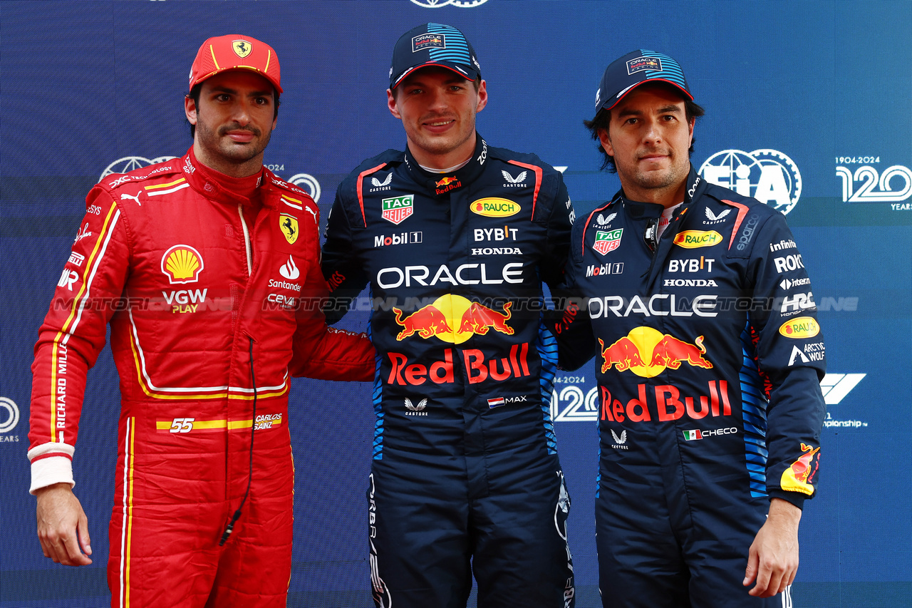 GP AUSTRALIA, Pole position for Max Verstappen (NLD) Red Bull Racing RB20, with 2nd Carlos Sainz Jr (ESP) Ferrari e 3rd Sergio Perez (MEX) Red Bull Racing.
23.03.2024. Formula 1 World Championship, Rd 3, Australian Grand Prix, Albert Park, Melbourne, Australia, Qualifiche Day.
- www.xpbimages.com, EMail: requests@xpbimages.com © Copyright: Batchelor / XPB Images