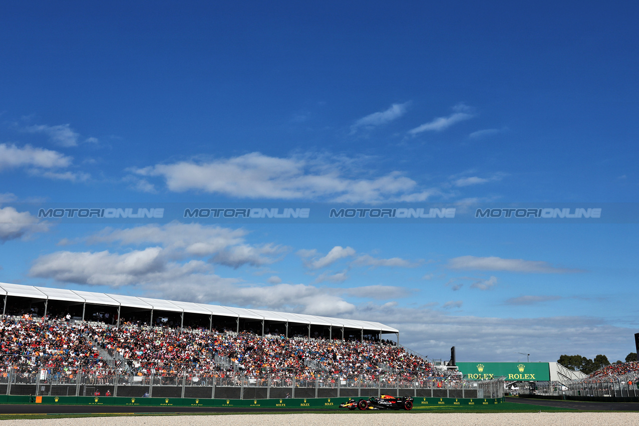 GP AUSTRALIA, Max Verstappen (NLD) Red Bull Racing RB20.

23.03.2024. Formula 1 World Championship, Rd 3, Australian Grand Prix, Albert Park, Melbourne, Australia, Qualifiche Day.

- www.xpbimages.com, EMail: requests@xpbimages.com © Copyright: Moy / XPB Images