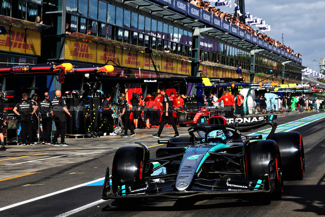 GP AUSTRALIA, George Russell (GBR) Mercedes AMG F1 W15 leaves the pits.

23.03.2024. Formula 1 World Championship, Rd 3, Australian Grand Prix, Albert Park, Melbourne, Australia, Qualifiche Day.

- www.xpbimages.com, EMail: requests@xpbimages.com © Copyright: Batchelor / XPB Images