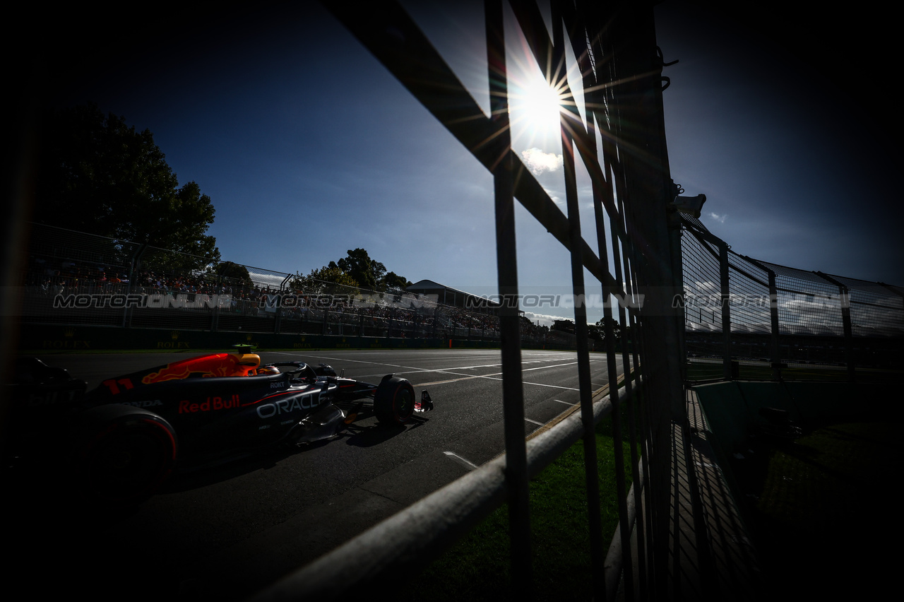 GP AUSTRALIA, Sergio Perez (MEX), Red Bull Racing 
23.03.2024. Formula 1 World Championship, Rd 3, Australian Grand Prix, Albert Park, Melbourne, Australia, Qualifiche Day.
- www.xpbimages.com, EMail: requests@xpbimages.com © Copyright: Charniaux / XPB Images