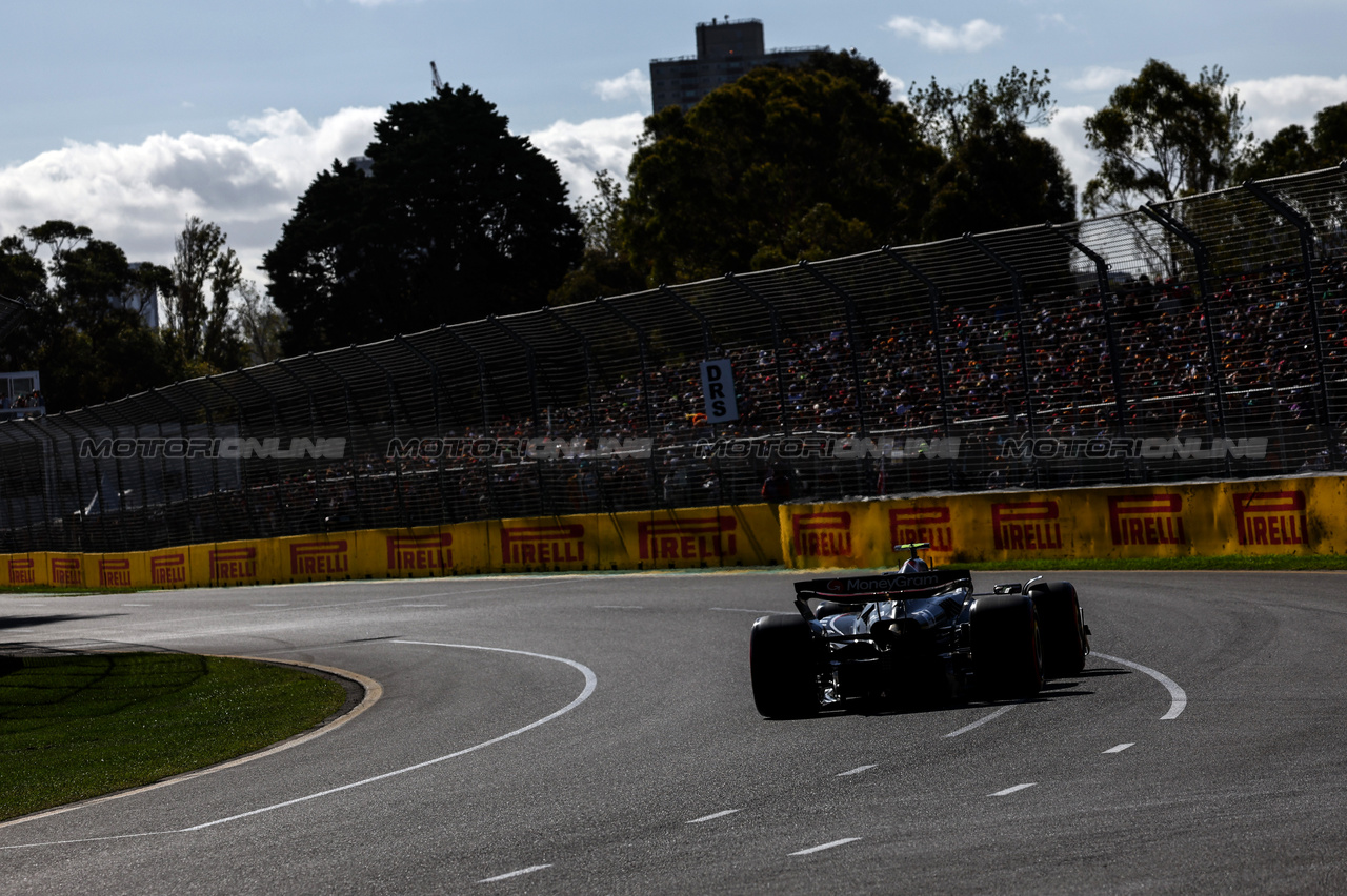 GP AUSTRALIA, Nico Hulkenberg (GER), Haas F1 Team 
23.03.2024. Formula 1 World Championship, Rd 3, Australian Grand Prix, Albert Park, Melbourne, Australia, Qualifiche Day.
- www.xpbimages.com, EMail: requests@xpbimages.com © Copyright: Charniaux / XPB Images