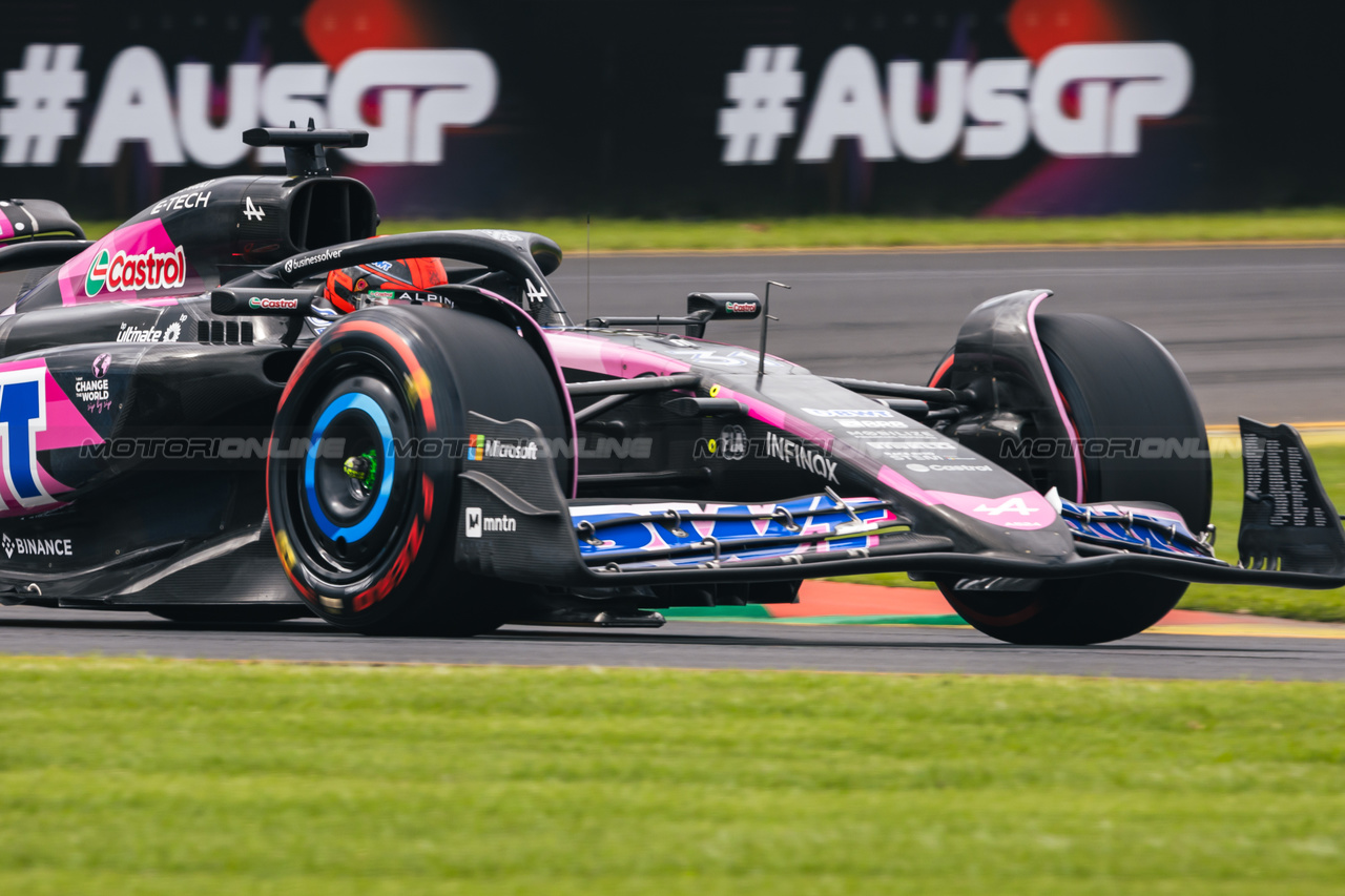 GP AUSTRALIA, Esteban Ocon (FRA) Alpine F1 Team A524.

23.03.2024. Formula 1 World Championship, Rd 3, Australian Grand Prix, Albert Park, Melbourne, Australia, Qualifiche Day.

- www.xpbimages.com, EMail: requests@xpbimages.com © Copyright: Bearne / XPB Images