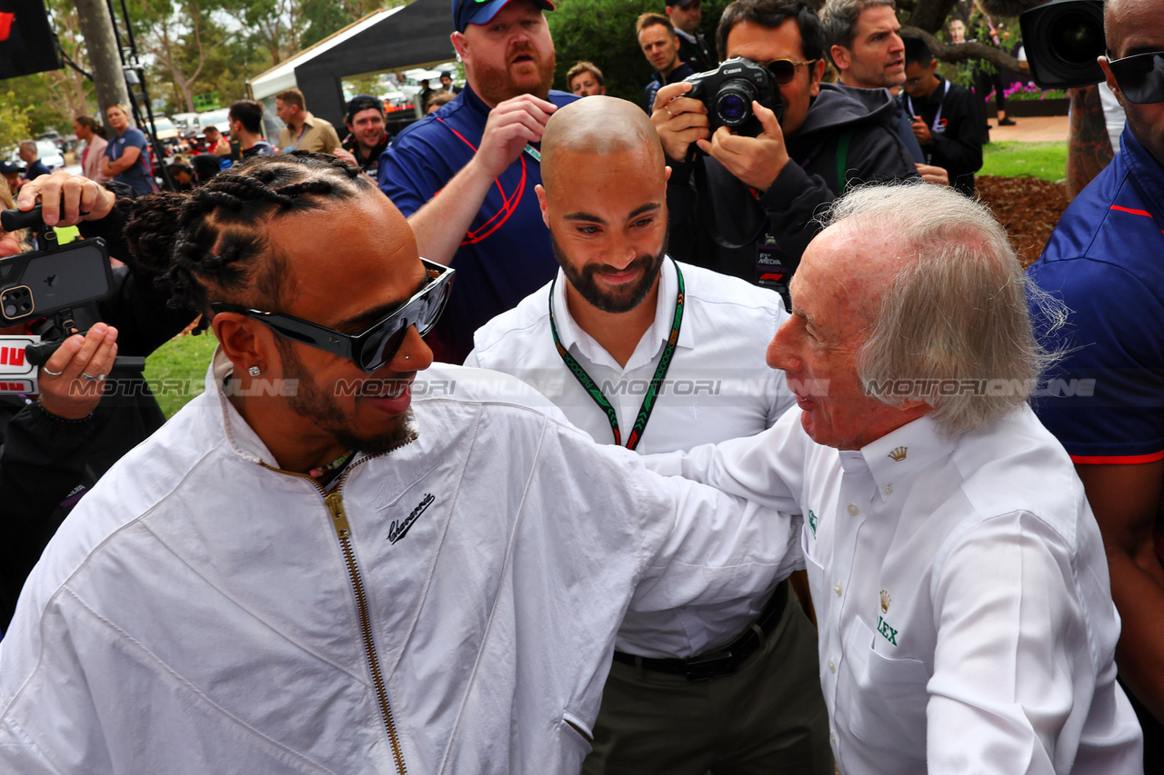 GP AUSTRALIA, (L to R): Lewis Hamilton (GBR) Mercedes AMG F1 with Jackie Stewart (GBR).

23.03.2024. Formula 1 World Championship, Rd 3, Australian Grand Prix, Albert Park, Melbourne, Australia, Qualifiche Day.

- www.xpbimages.com, EMail: requests@xpbimages.com © Copyright: Batchelor / XPB Images