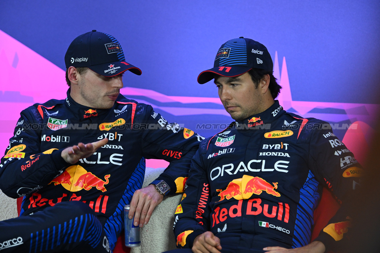 GP AUSTRALIA, (L to R): Max Verstappen (NLD) Red Bull Racing; e Sergio Perez (MEX) Red Bull Racing, in the post qualifying FIA Press Conference.

23.03.2024. Formula 1 World Championship, Rd 3, Australian Grand Prix, Albert Park, Melbourne, Australia, Qualifiche Day.

- www.xpbimages.com, EMail: requests@xpbimages.com © Copyright: XPB Images