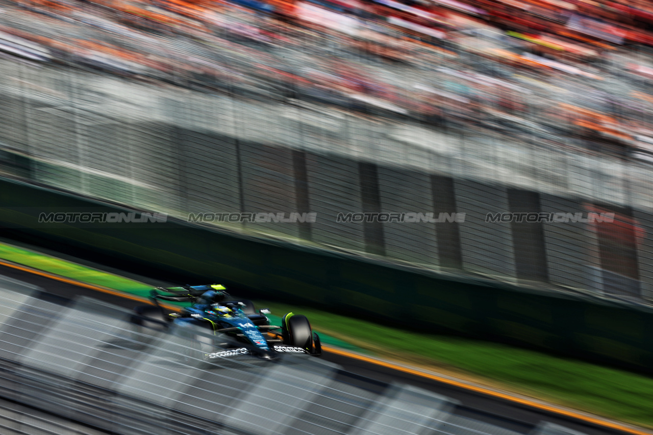 GP AUSTRALIA, Fernando Alonso (ESP) Aston Martin F1 Team AMR24.

23.03.2024. Formula 1 World Championship, Rd 3, Australian Grand Prix, Albert Park, Melbourne, Australia, Qualifiche Day.

 - www.xpbimages.com, EMail: requests@xpbimages.com © Copyright: Coates / XPB Images