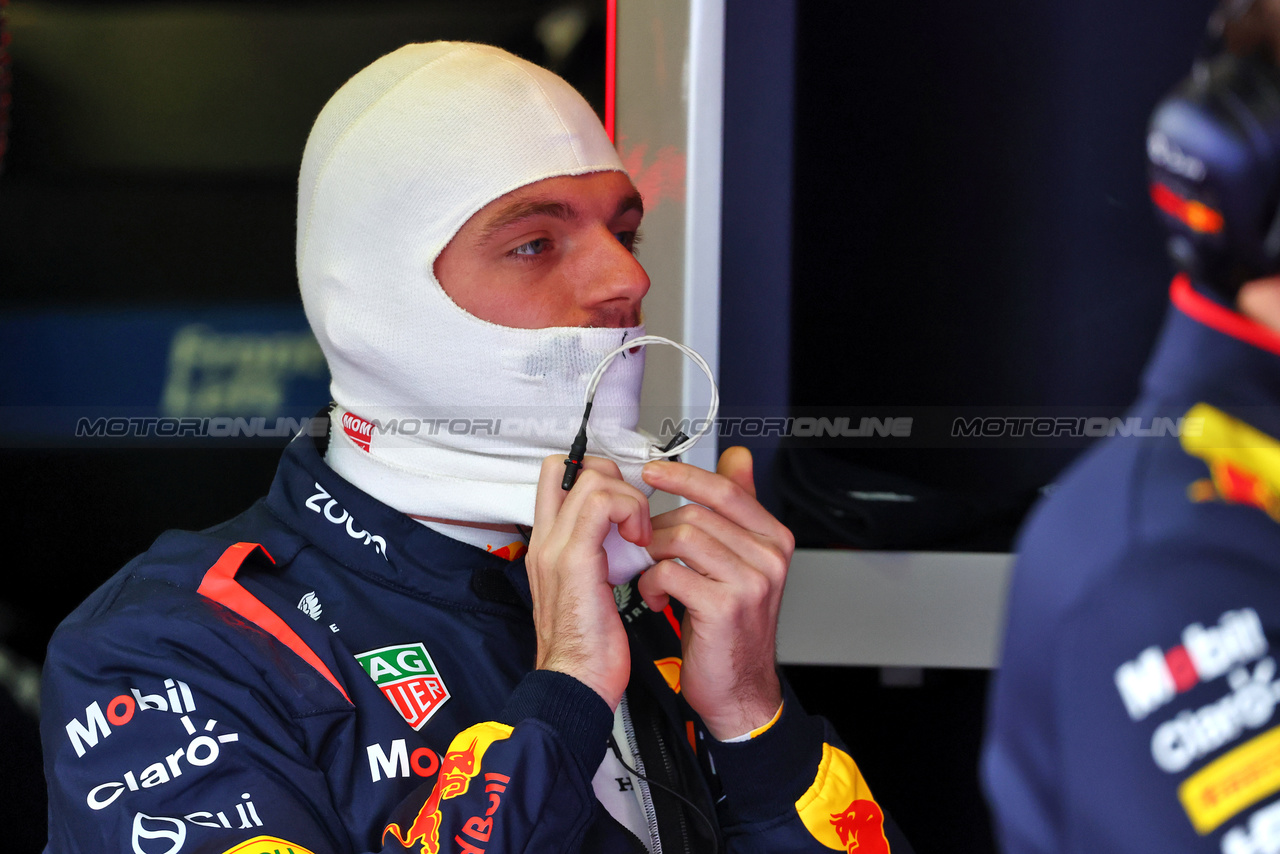 GP AUSTRALIA, Max Verstappen (NLD) Red Bull Racing.

23.03.2024. Formula 1 World Championship, Rd 3, Australian Grand Prix, Albert Park, Melbourne, Australia, Qualifiche Day.

- www.xpbimages.com, EMail: requests@xpbimages.com © Copyright: Batchelor / XPB Images