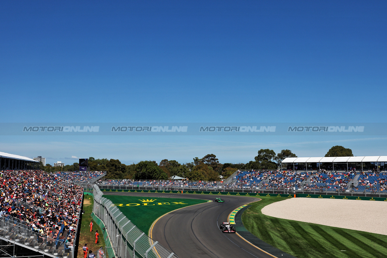 GP AUSTRALIA, Nico Hulkenberg (GER) Haas VF-24.

22.03.2024. Formula 1 World Championship, Rd 3, Australian Grand Prix, Albert Park, Melbourne, Australia, Practice Day.

- www.xpbimages.com, EMail: requests@xpbimages.com © Copyright: Moy / XPB Images