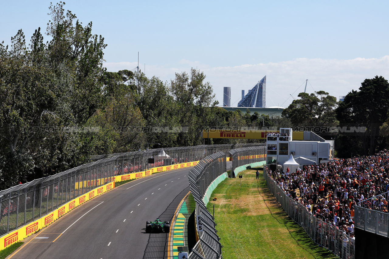 GP AUSTRALIA, Valtteri Bottas (FIN) Sauber C44.

22.03.2024. Formula 1 World Championship, Rd 3, Australian Grand Prix, Albert Park, Melbourne, Australia, Practice Day.

- www.xpbimages.com, EMail: requests@xpbimages.com © Copyright: Moy / XPB Images