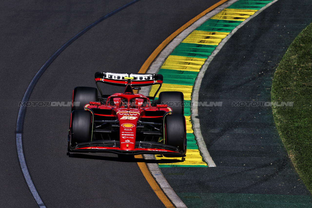 GP AUSTRALIA, Carlos Sainz Jr (ESP) Ferrari SF-24.

22.03.2024. Formula 1 World Championship, Rd 3, Australian Grand Prix, Albert Park, Melbourne, Australia, Practice Day.

- www.xpbimages.com, EMail: requests@xpbimages.com © Copyright: Moy / XPB Images