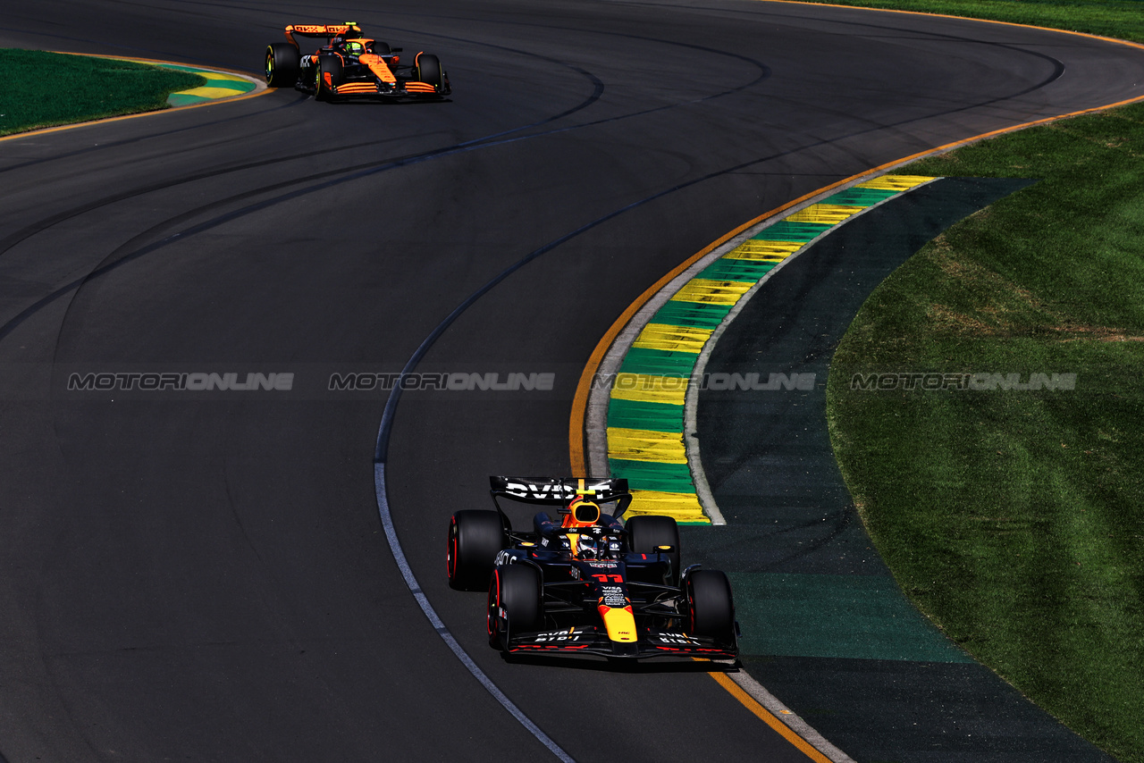 GP AUSTRALIA, Sergio Perez (MEX) Red Bull Racing RB20.

22.03.2024. Formula 1 World Championship, Rd 3, Australian Grand Prix, Albert Park, Melbourne, Australia, Practice Day.

 - www.xpbimages.com, EMail: requests@xpbimages.com © Copyright: Coates / XPB Images