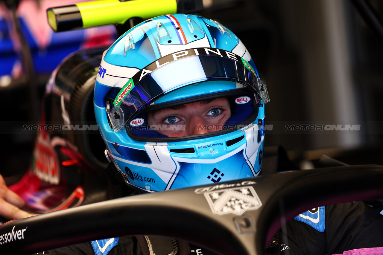 GP AUSTRALIA, Pierre Gasly (FRA) Alpine F1 Team A524.

22.03.2024. Formula 1 World Championship, Rd 3, Australian Grand Prix, Albert Park, Melbourne, Australia, Practice Day.

- www.xpbimages.com, EMail: requests@xpbimages.com © Copyright: Batchelor / XPB Images