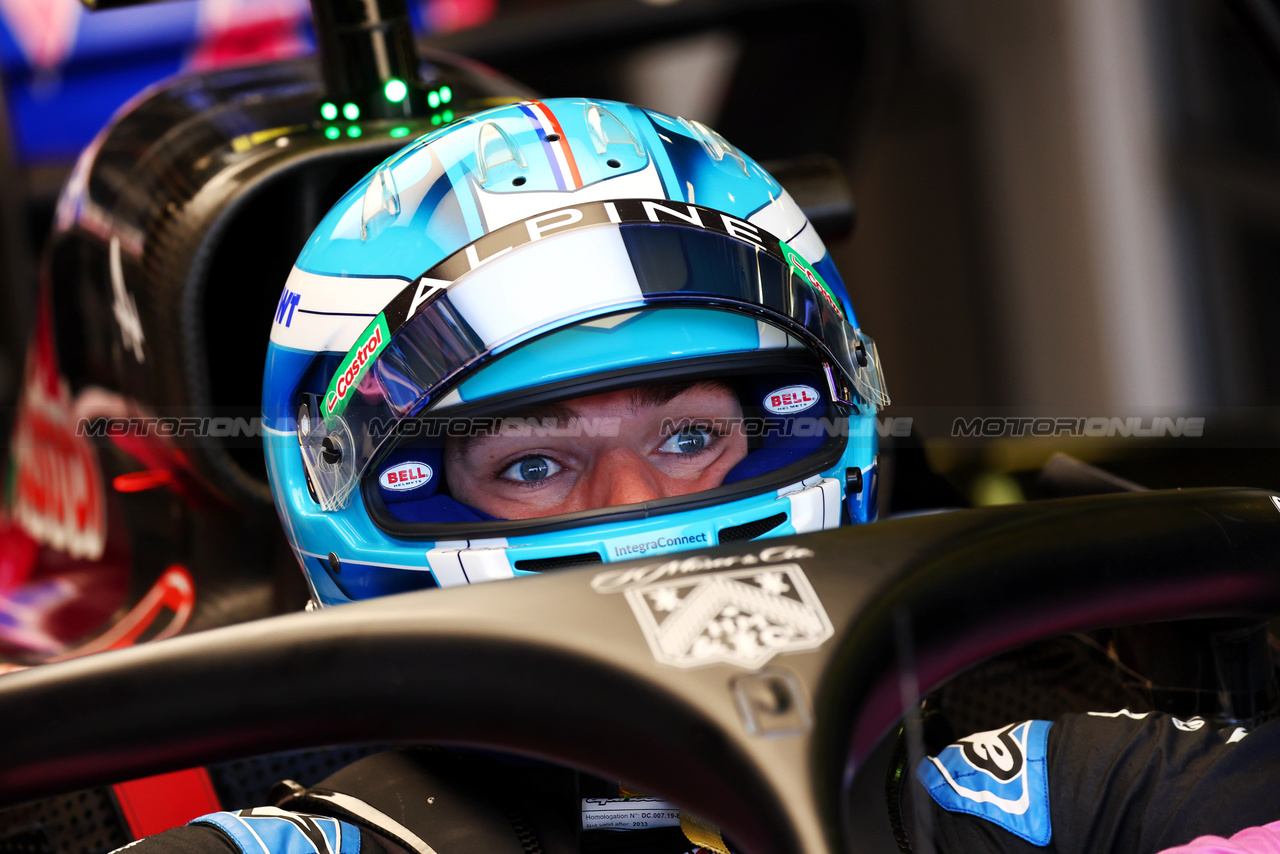 GP AUSTRALIA, Pierre Gasly (FRA) Alpine F1 Team A524.

22.03.2024. Formula 1 World Championship, Rd 3, Australian Grand Prix, Albert Park, Melbourne, Australia, Practice Day.

- www.xpbimages.com, EMail: requests@xpbimages.com © Copyright: Batchelor / XPB Images