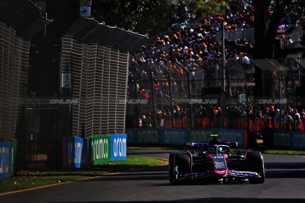 GP AUSTRALIA, Pierre Gasly (FRA) Alpine F1 Team A524.

22.03.2024. Formula 1 World Championship, Rd 3, Australian Grand Prix, Albert Park, Melbourne, Australia, Practice Day.

 - www.xpbimages.com, EMail: requests@xpbimages.com © Copyright: Coates / XPB Images