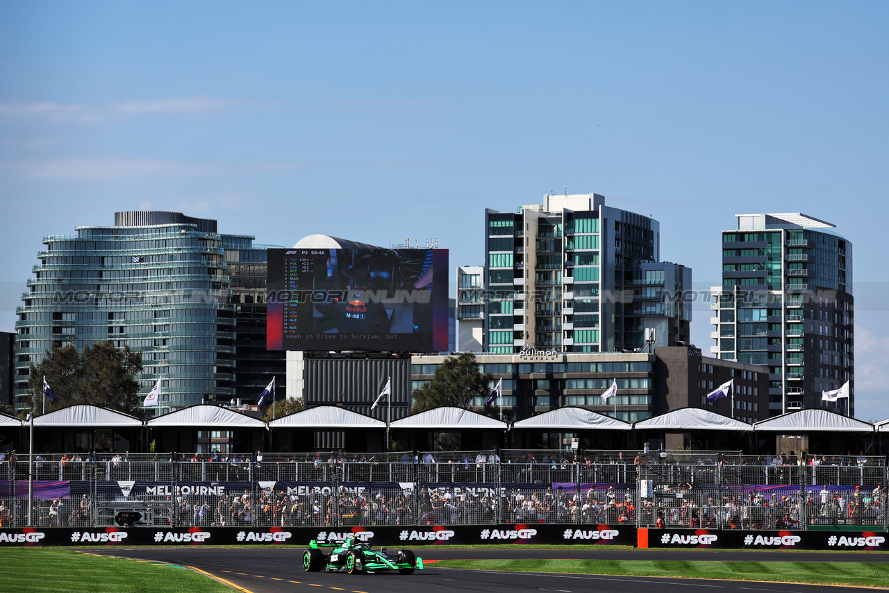 GP AUSTRALIA, Zhou Guanyu (CHN) Sauber C44.

22.03.2024. Formula 1 World Championship, Rd 3, Australian Grand Prix, Albert Park, Melbourne, Australia, Practice Day.

- www.xpbimages.com, EMail: requests@xpbimages.com © Copyright: Moy / XPB Images