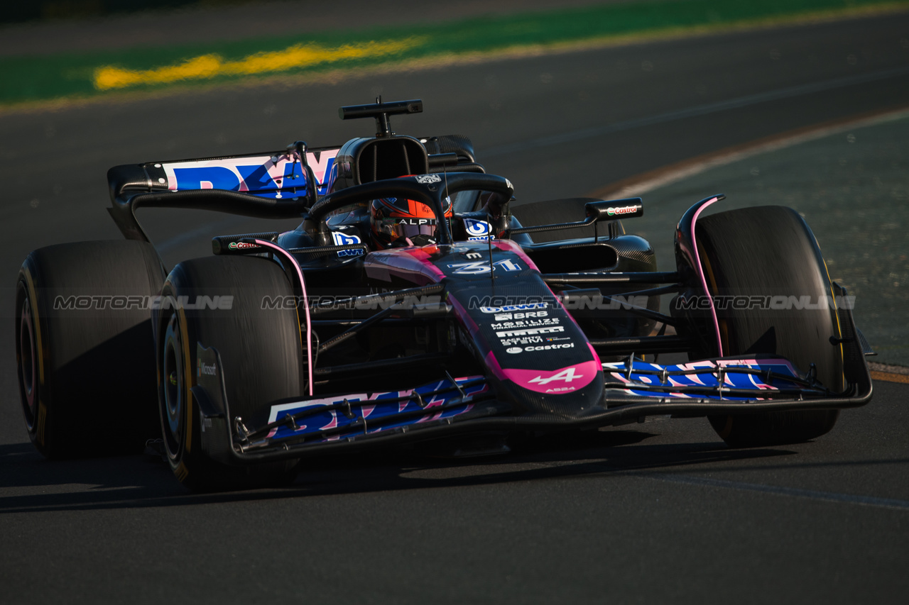 GP AUSTRALIA, Esteban Ocon (FRA) Alpine F1 Team A524.

22.03.2024. Formula 1 World Championship, Rd 3, Australian Grand Prix, Albert Park, Melbourne, Australia, Practice Day.

- www.xpbimages.com, EMail: requests@xpbimages.com © Copyright: Bearne / XPB Images