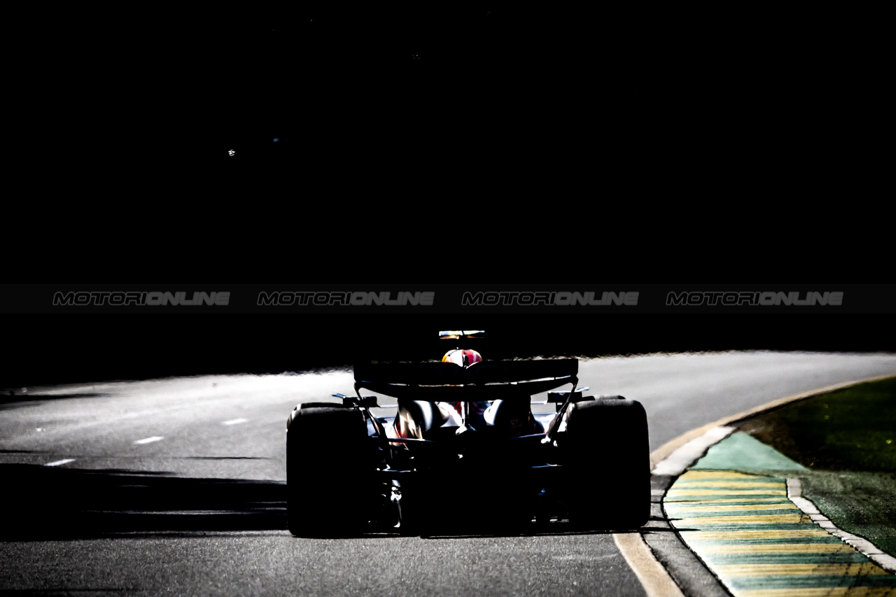 GP AUSTRALIA, Sergio Perez (MEX) Red Bull Racing RB20.

22.03.2024. Formula 1 World Championship, Rd 3, Australian Grand Prix, Albert Park, Melbourne, Australia, Practice Day.

- www.xpbimages.com, EMail: requests@xpbimages.com © Copyright: Bearne / XPB Images