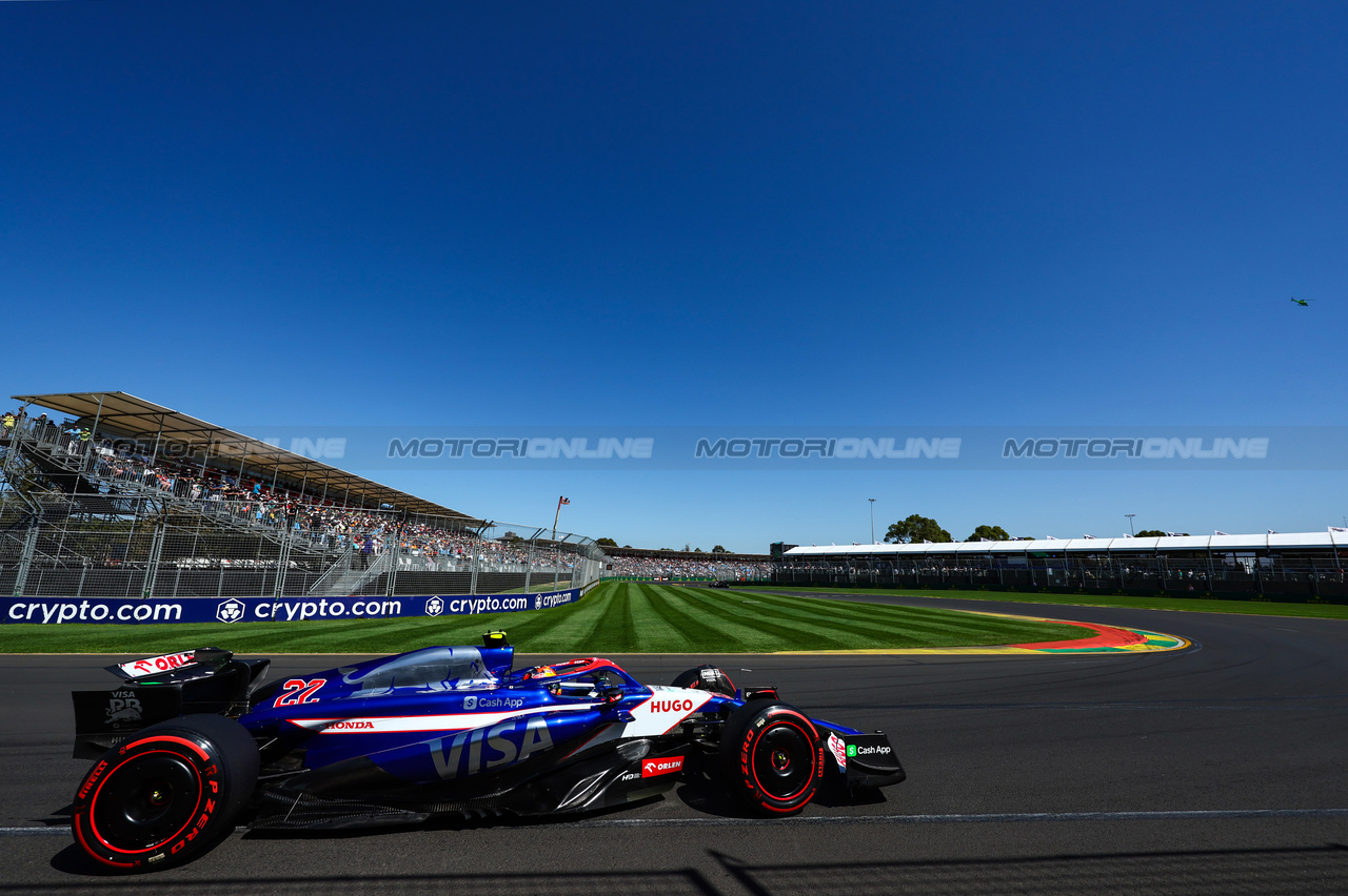 GP AUSTRALIA, Yuki Tsunoda (JPN), RB F1 Team 
22.03.2024. Formula 1 World Championship, Rd 3, Australian Grand Prix, Albert Park, Melbourne, Australia, Practice Day.
- www.xpbimages.com, EMail: requests@xpbimages.com © Copyright: Charniaux / XPB Images