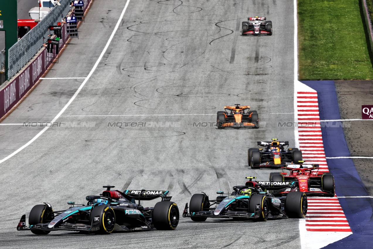 GP AUSTRIA, George Russell (GBR) Mercedes AMG F1 W15.

30.06.2024. Formula 1 World Championship, Rd 11, Austrian Grand Prix, Spielberg, Austria, Gara Day.

- www.xpbimages.com, EMail: requests@xpbimages.com © Copyright: Charniaux / XPB Images