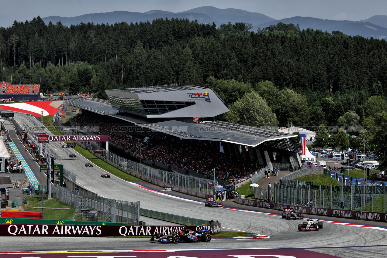 GP AUSTRIA, Esteban Ocon (FRA) Alpine F1 Team A524.

30.06.2024. Formula 1 World Championship, Rd 11, Austrian Grand Prix, Spielberg, Austria, Gara Day.

- www.xpbimages.com, EMail: requests@xpbimages.com © Copyright: Charniaux / XPB Images