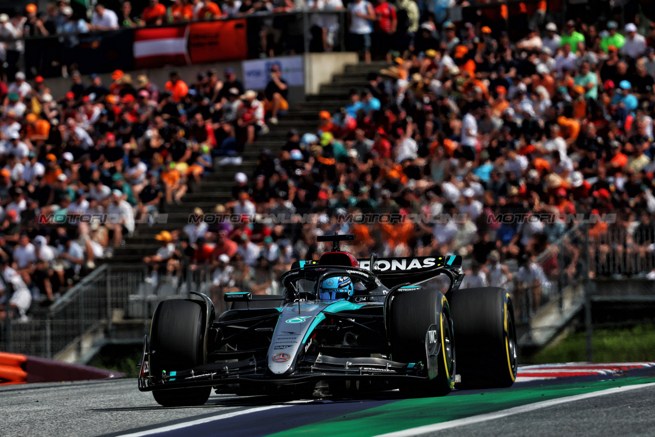 GP AUSTRIA, George Russell (GBR) Mercedes AMG F1 W15.

30.06.2024. Formula 1 World Championship, Rd 11, Austrian Grand Prix, Spielberg, Austria, Gara Day.

- www.xpbimages.com, EMail: requests@xpbimages.com © Copyright: Charniaux / XPB Images