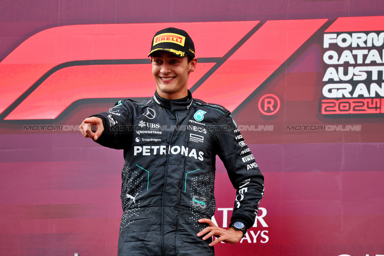 GP AUSTRIA, Gara winner George Russell (GBR) Mercedes AMG F1 celebrates on the podium.

30.06.2024. Formula 1 World Championship, Rd 11, Austrian Grand Prix, Spielberg, Austria, Gara Day.

- www.xpbimages.com, EMail: requests@xpbimages.com © Copyright: Batchelor / XPB Images