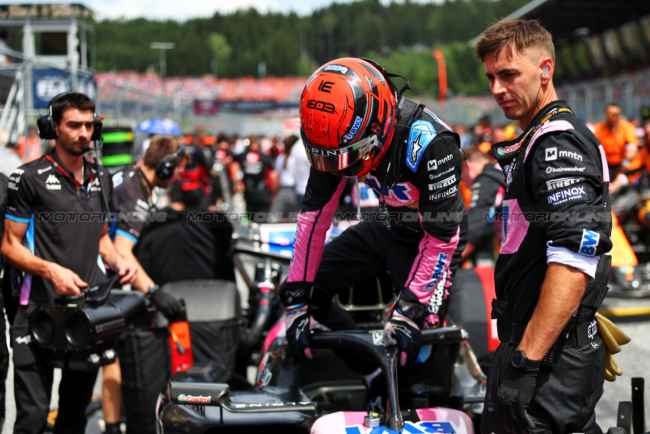 GP AUSTRIA, Esteban Ocon (FRA) Alpine F1 Team A524 on the grid.

30.06.2024. Formula 1 World Championship, Rd 11, Austrian Grand Prix, Spielberg, Austria, Gara Day.

- www.xpbimages.com, EMail: requests@xpbimages.com © Copyright: Charniaux / XPB Images