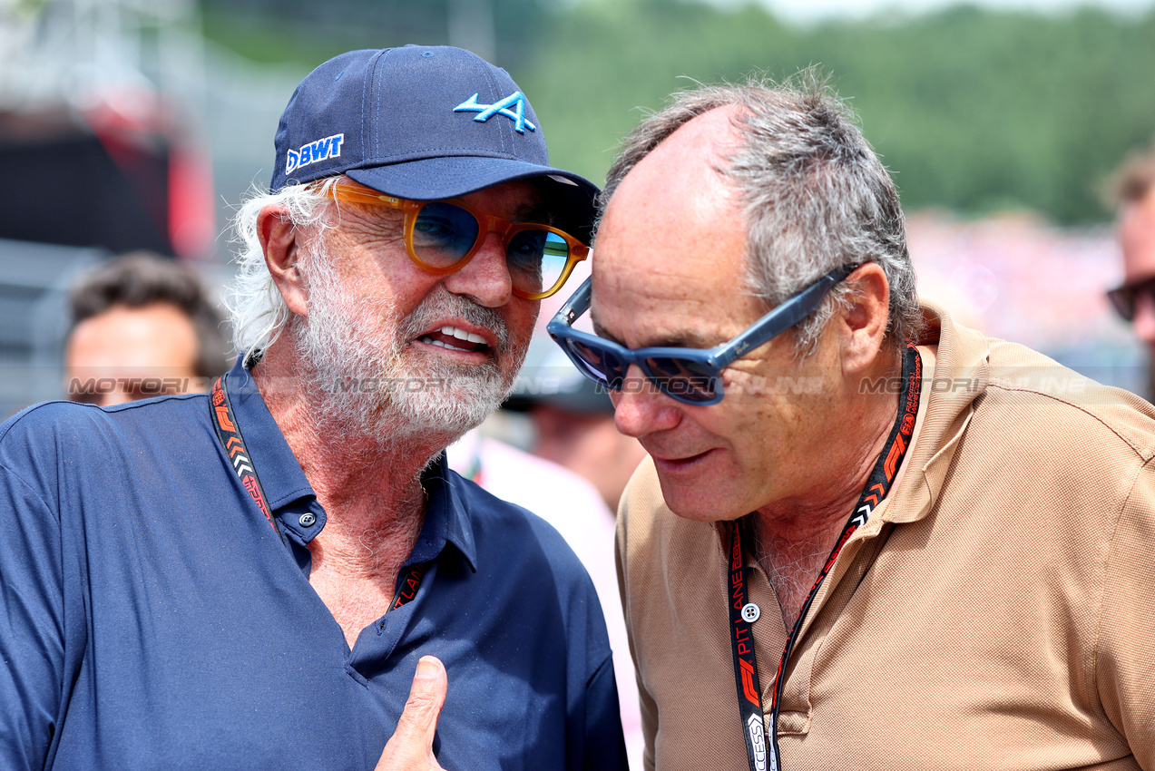 GP AUSTRIA, (L to R): Flavio Briatore (ITA) Alpine F1 Team Executive Advisor on the grid with Gerhard Berger (AUT).

30.06.2024. Formula 1 World Championship, Rd 11, Austrian Grand Prix, Spielberg, Austria, Gara Day.

- www.xpbimages.com, EMail: requests@xpbimages.com © Copyright: Charniaux / XPB Images